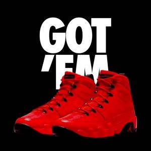 Jordan 9 Chile Red size 11.5 released date 5/7/22 brand new in  box,w/box.